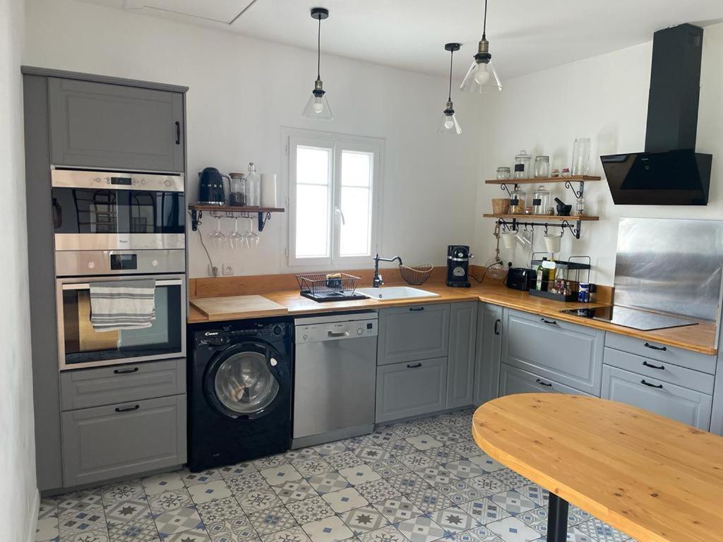 Charmante Echoppe En Pierre Proche Gare Villa Libourne Exteriör bild